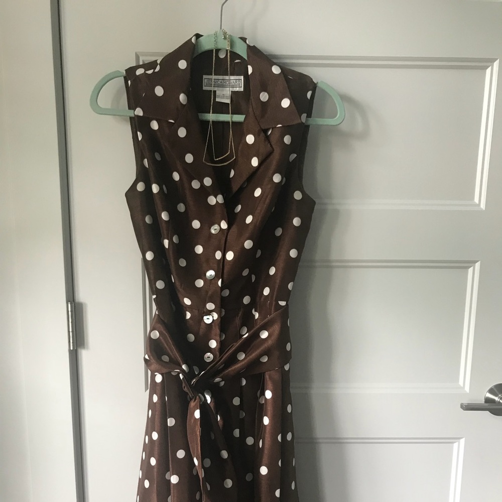 Woman’s Jessica Howard Dress